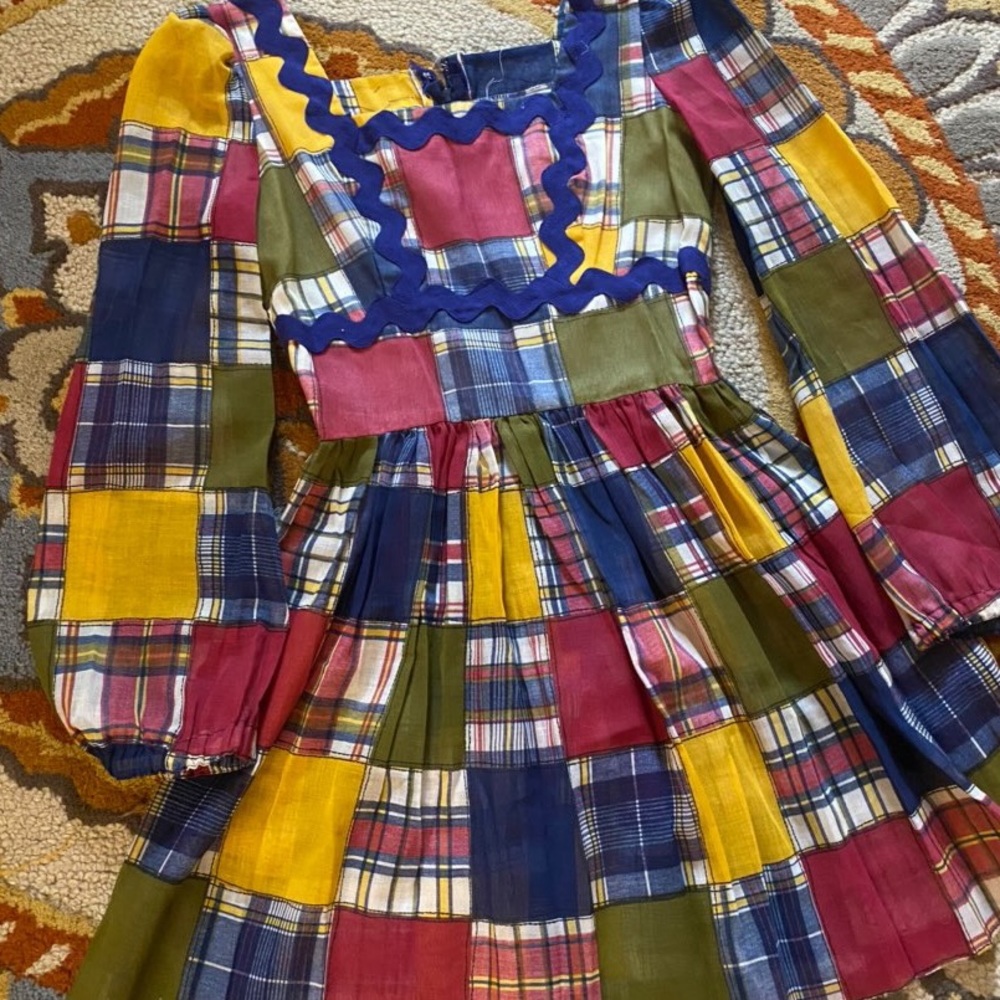 🌈vintage ’70s rainbow babydoll patchwork mini dress!